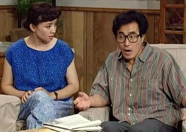 小品《懒汉相亲》火了之后,第二年的《超生游击队》,让她的人气再一次