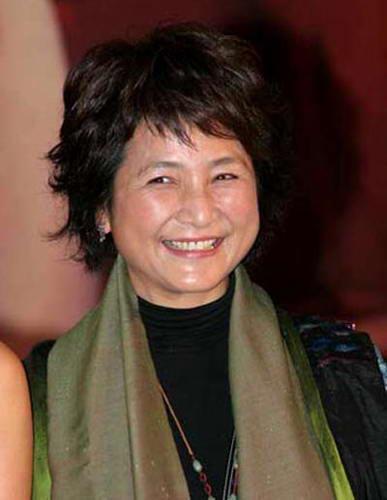 她是武侠皇后曾怒批张柏芝却甘当生子机器8次怀孕4次流产