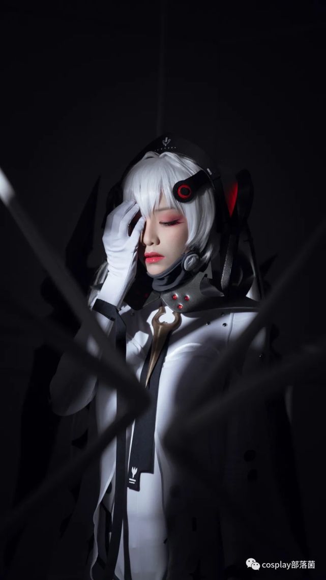 cos:战双帕弥什构造体露娜61银冕cos正片@流一