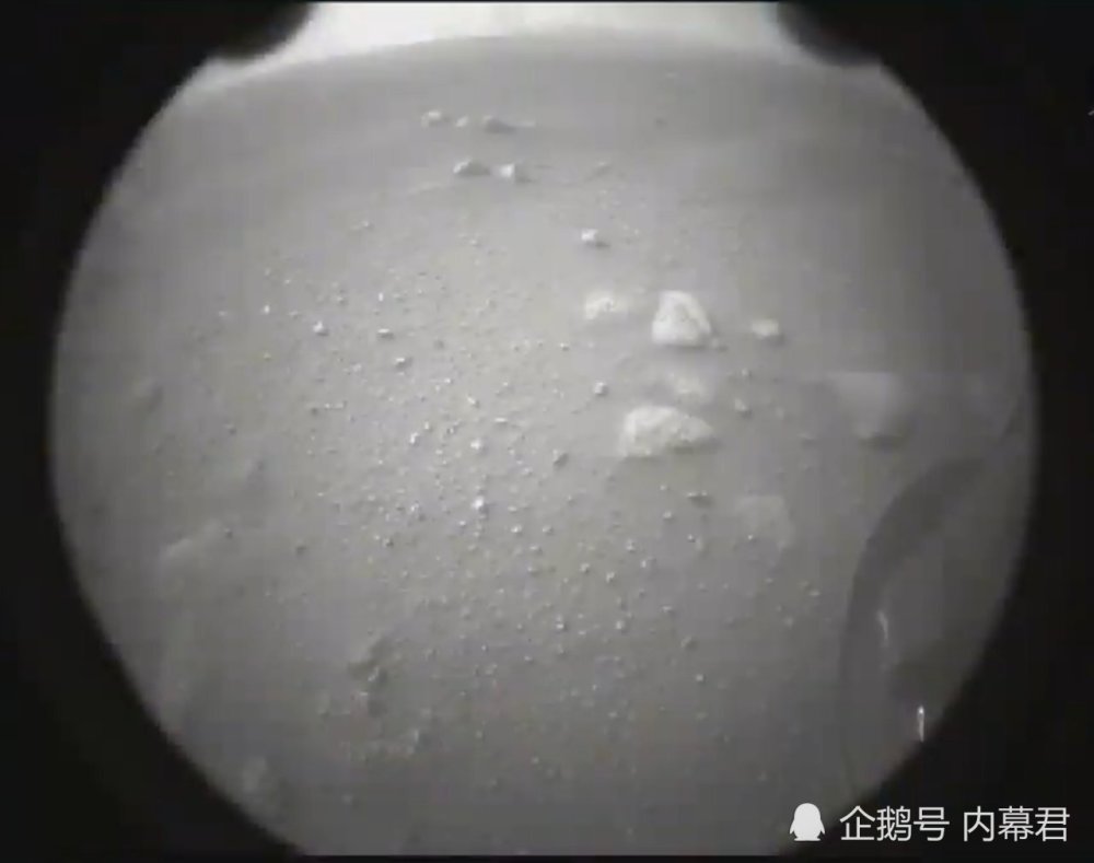 毅力号|美国“毅力号”登陆火星传回两张照片 未来将在火星上钻孔挖土