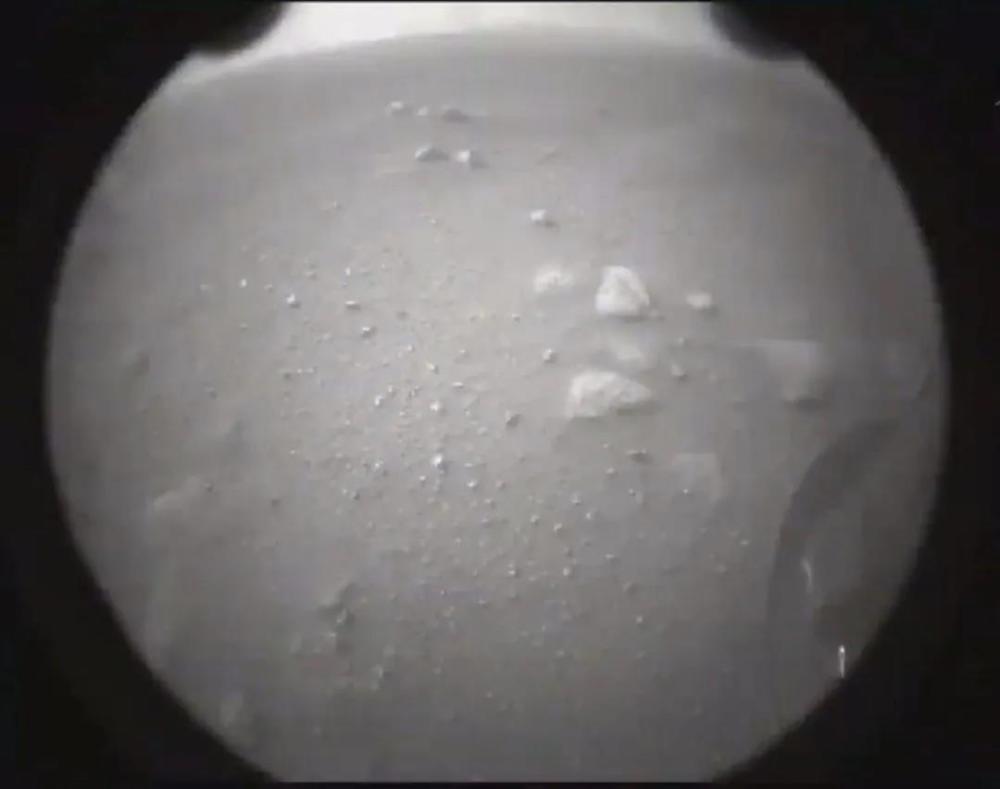 NASA毅力号成功着陆火星！它将寻找火星生命迹象-第3张图片-IT新视野