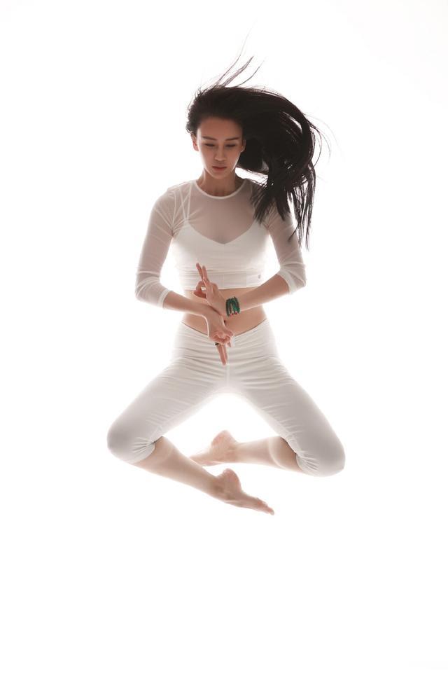 母其弥雅-瑜伽气质美