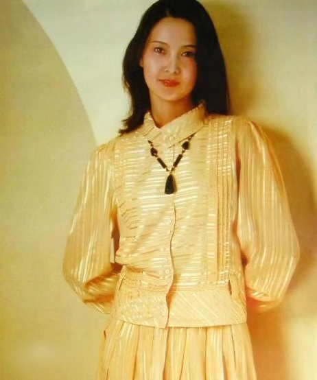 最年轻的金马影后生于电影世家还有天使容貌为何还是输了