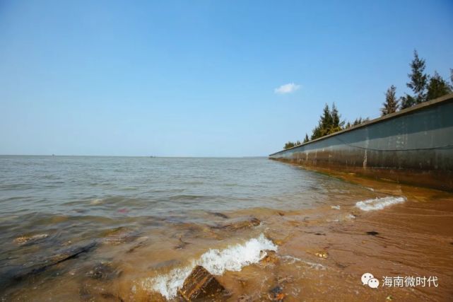 剛通車距離海口僅半小時的北港島,是400多年前瓊北大地震中倖存下來的