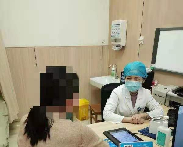 熬夜|女生疯玩一周，又熬夜狂补作业！结果出事了