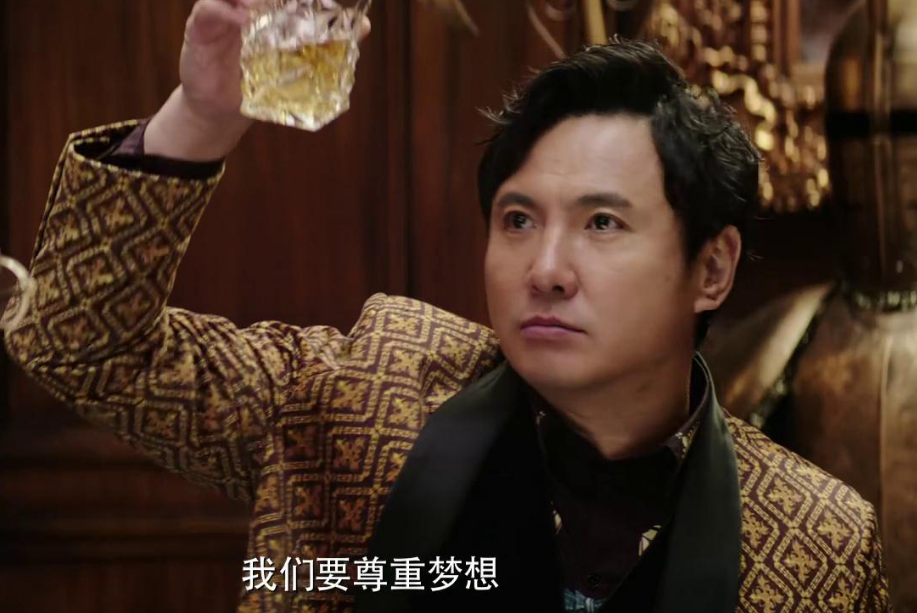 长在观众笑点上的沈腾是如何成为新晋票房之王的