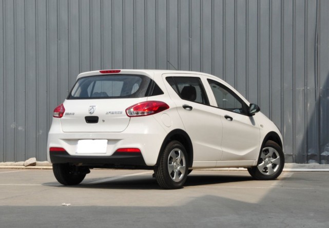 如何选择小型轿车?这些款式油耗在5升左右是否值得拥有?