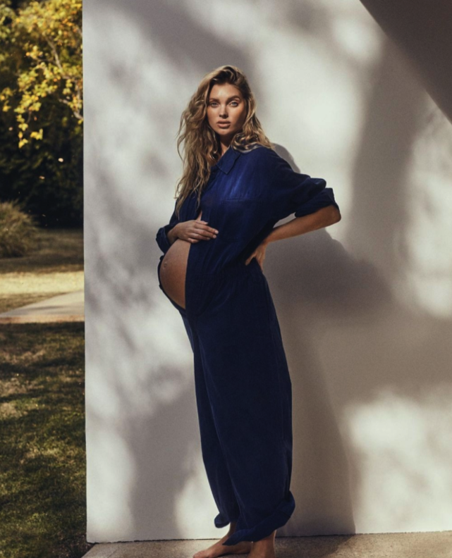 维密超模孕照曝光孕肚突出眼神温柔与男友出街像闺蜜