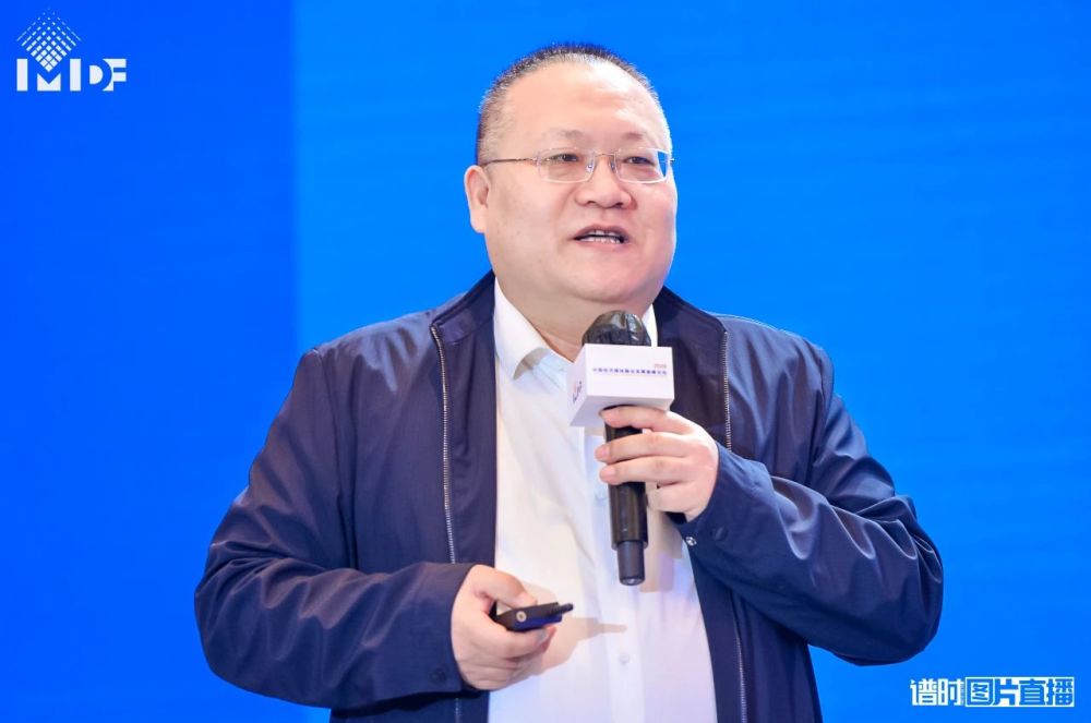  b>王跃进:传统媒体只有自我颠覆才能突围破局! /b>