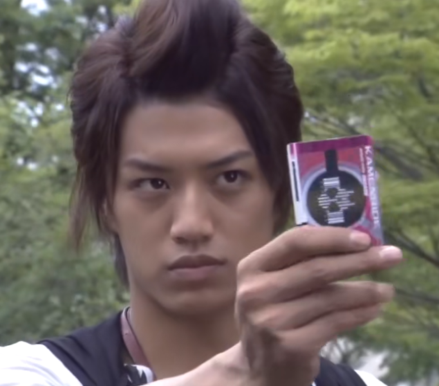 假面骑士里的"内战幻神",帝骑对外不一定唯唯诺诺,但对内必定重拳出击