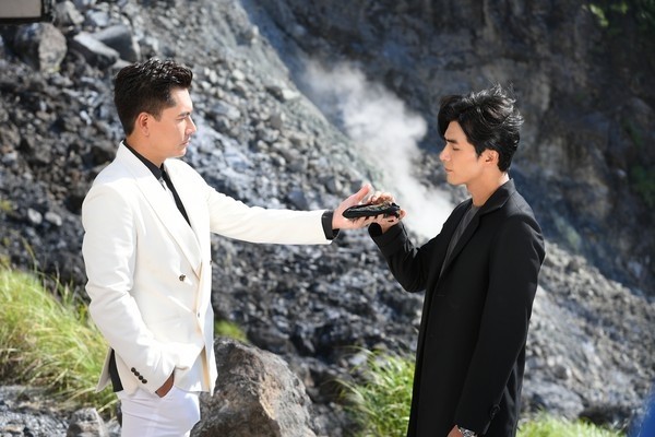 恶魔在身边回忆杀贺军翔王传一睽违13年合体了