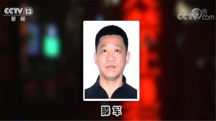 小打小闹肯定不行,2004年,他将目光锁定了当时松江河镇的头号"大哥"