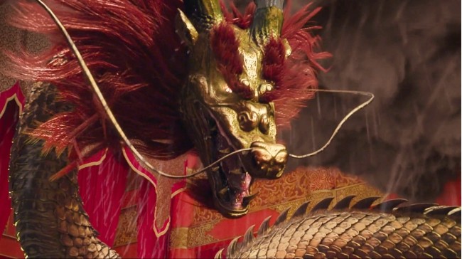 图片:腾飞的龙剧照另一种就是角蝰,这是一种生活在非洲的蛇类而且拥有