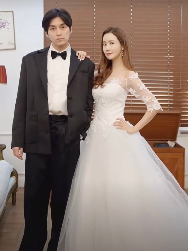 韩国女星李多海否认结婚超溜中文解释乌龙网友白高兴一场