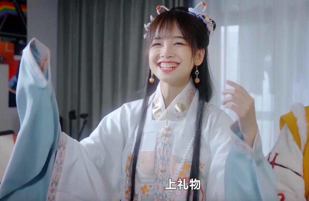 b站党妹被指心机深故意丑化王冰冰其实早有先例