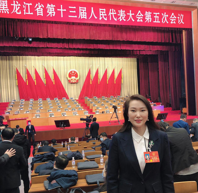 省人大代表许洪霞优化营商环境从履行协议入手