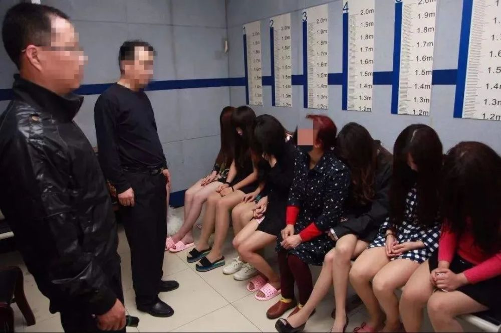 莆田某足浴店提供卖淫被捣毁!