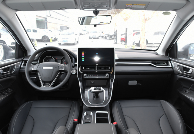 哈弗m6plus焕新来袭三重优惠拯救钱包