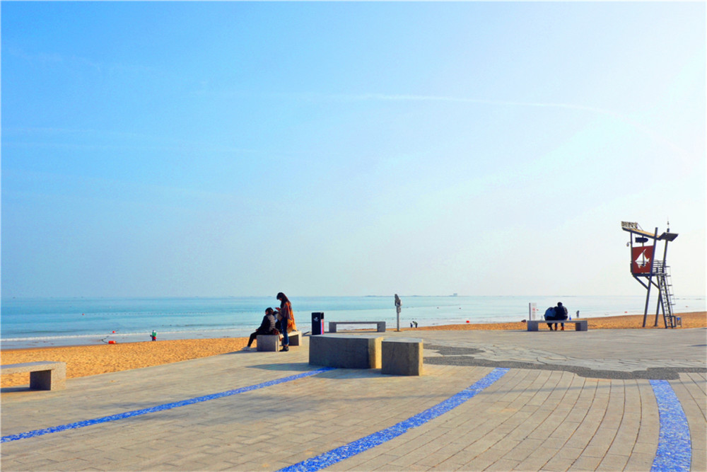 日照海边旅游攻略除了基本的冲浪洗海澡外这些游玩项目也超吸引人