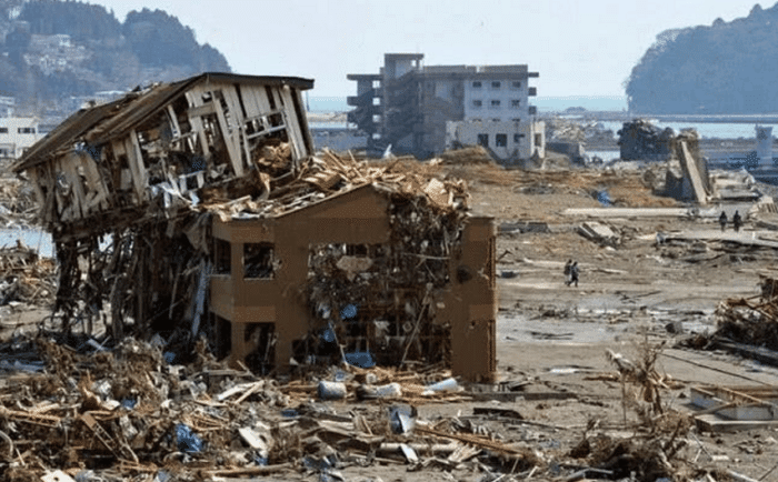 日本為什麼會經常發生地震呢,雖然科學家說,發生地震的原因是因為日本