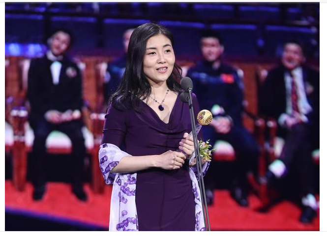 院士|茅台女品酒师入围院士，这是在挑衅谁、侮辱谁？