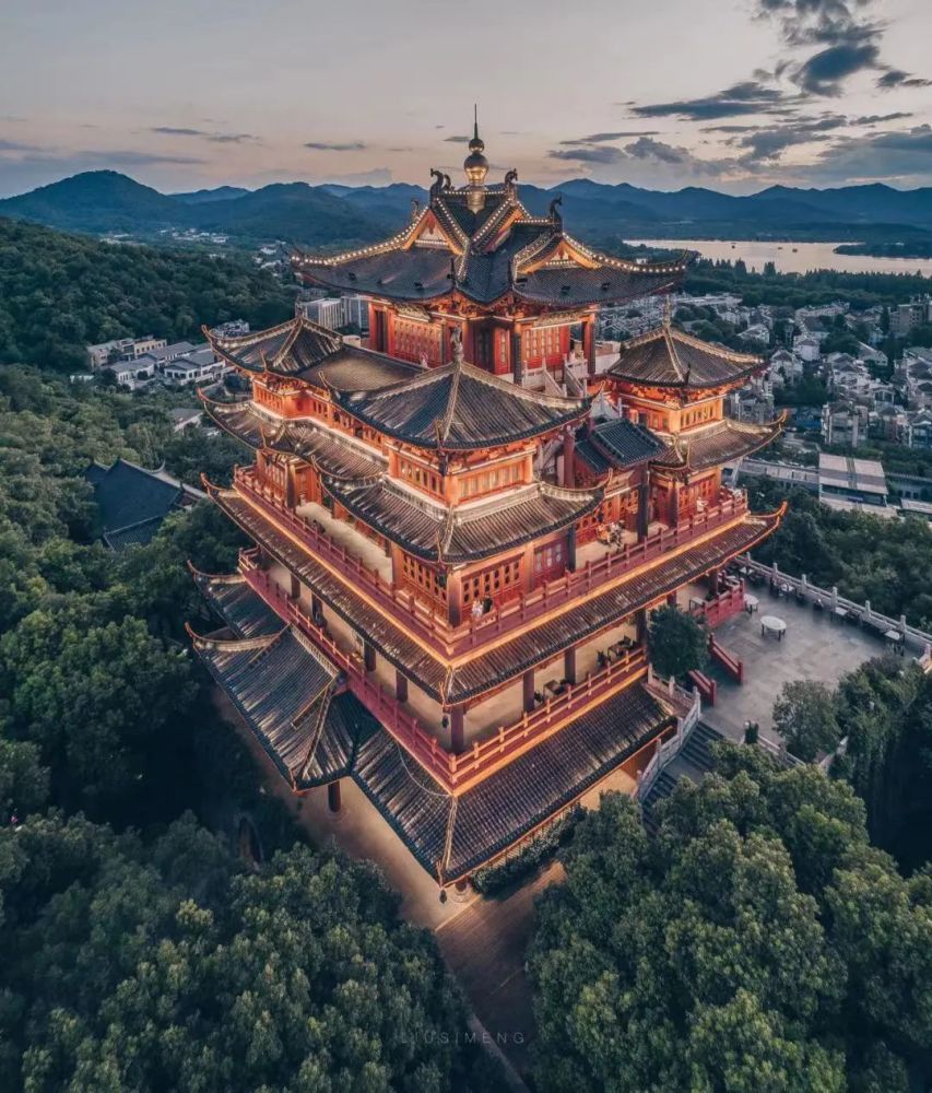 城隍阁看西湖日落