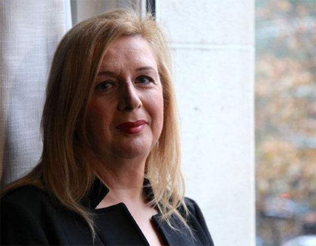 阿拉法特死后,娇妻苏哈过得如何?寡居突尼斯,和总统弟弟传绯闻