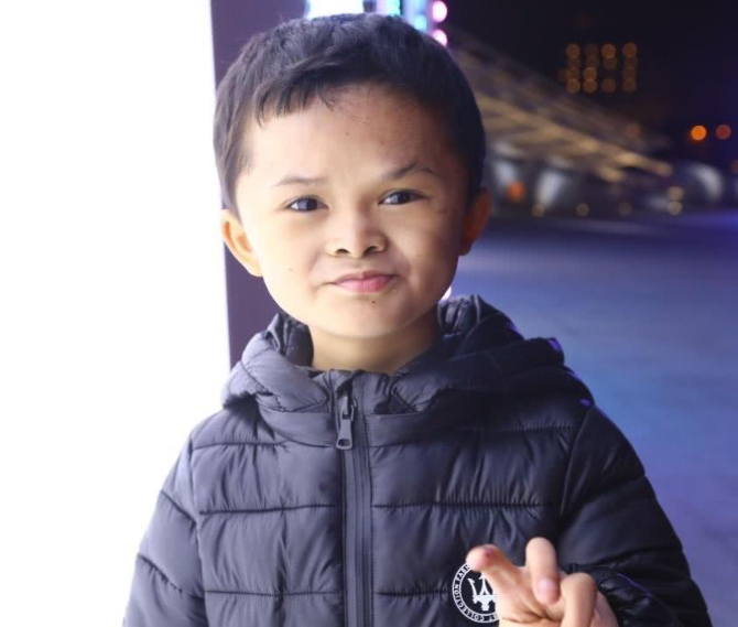 网红"小马云"解除合同,回归农家小孩,如今简单的加减法都不会