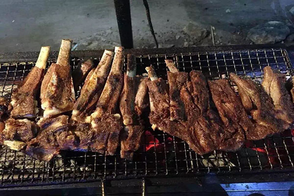 医生|长期高量摄入4种食物，危害比抽烟大，为了健康，医生建议要控制