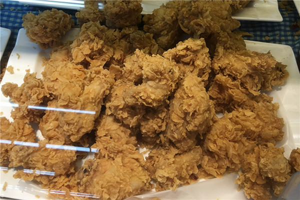 医生|长期高量摄入4种食物，危害比抽烟大，为了健康，医生建议要控制