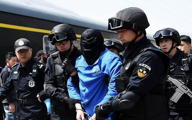 他是亚洲新毒王每年收入1200亿一夜输掉36亿依旧谈笑自若