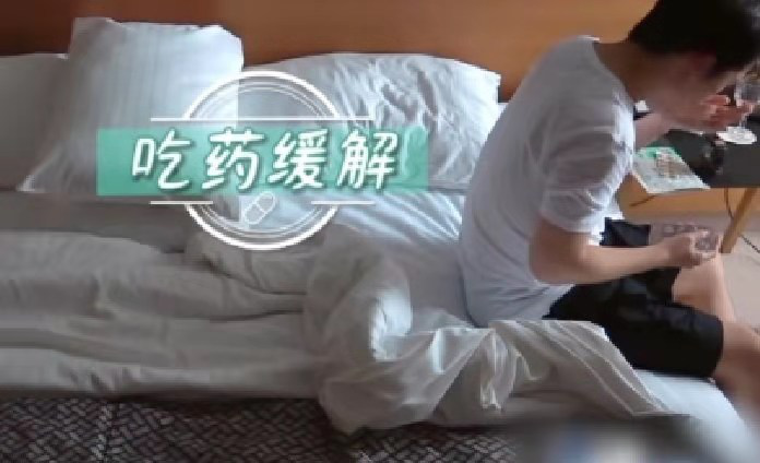 郭麒麟|郭德纲之子，年纪轻轻的郭麒麟，为何会得痛风？