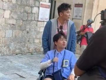 郭麒麟|郭德纲之子，年纪轻轻的郭麒麟，为何会得痛风？