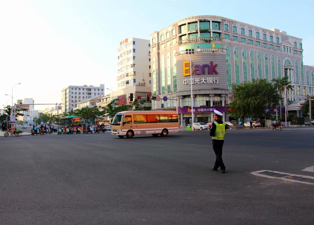 春节旅游排行_冬天没有严寒的城市前10排名,还是春节旅行的最佳选择哦