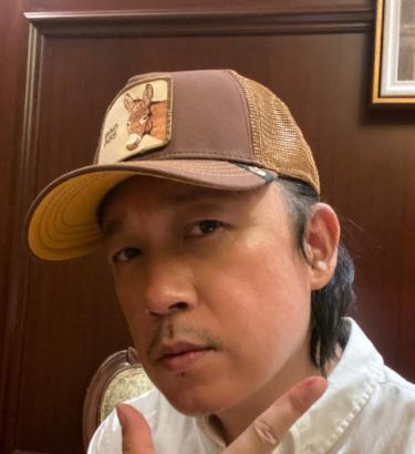 参观潘粤明现实的豪宅如今跟父母住在一起生活过得自由自在