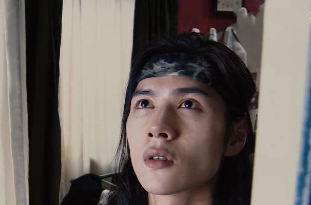 演员2b级上演最强逆袭尔导陈导郭导双s一a开抢赵薇想出手被吓回