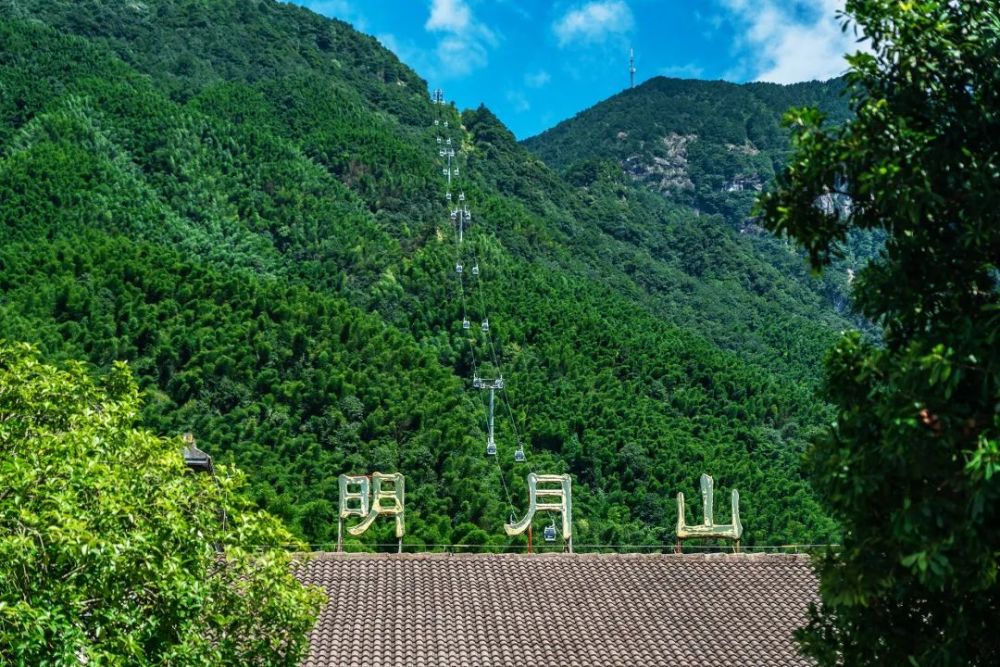 看完你好李焕英想和妈妈一起去明月山