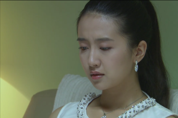 "婆婆用儿媳的房子养鸡",不被父母看好的婚姻,大多都藏着隐患