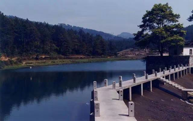 野梅嶺森林公園漣江燕子洞風景名勝區百鳥河數字休閒小鎮國家aaa級