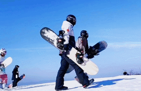 江西铜鼓滑雪图片