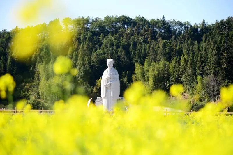 五夫朱子雕像广场图片