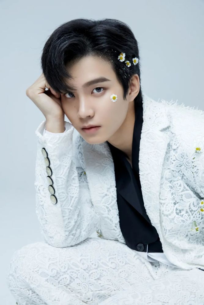 永远朝气蓬勃永远满腔热血周彦辰