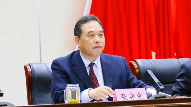 市北经济开发区党工委书记,管委会主任张守忠出席会议并讲话.