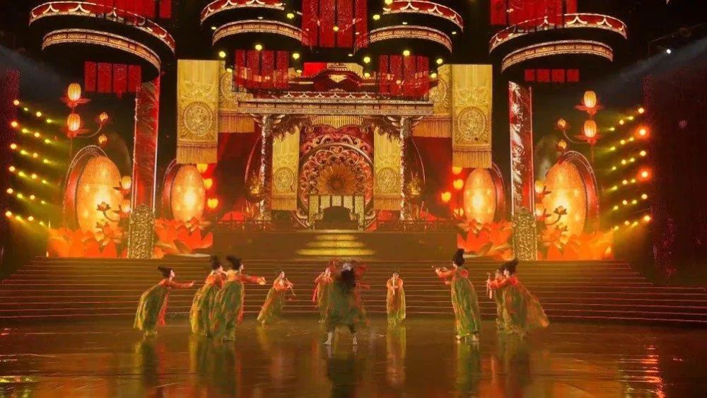 河南台唐宫夜宴大红大紫央视祭出狠招说人家抄袭