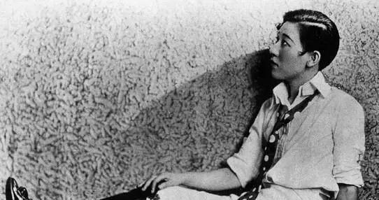 川岛芳子被捕后被军统折磨了三年临死前她提了一个奇葩要求