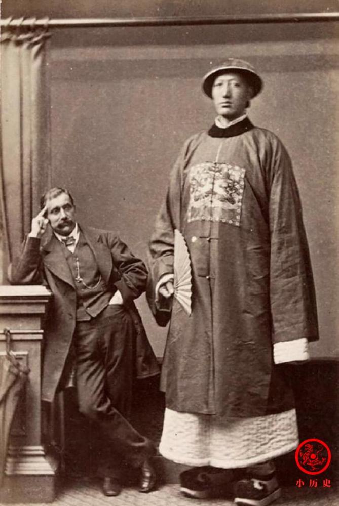 晚清老照片身份特殊的公主与外国人合影丐帮帮主显露真容