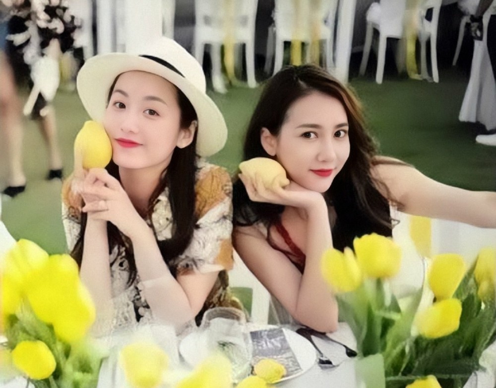 其实,吕一和弦子在录制《乘风破浪的姐姐2》前就已经认识了,并且还是