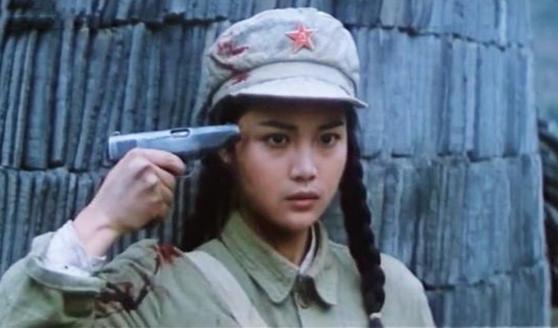 茹萍:头婚遗憾告终,二婚嫁影帝恩爱22年,今一家四口生活幸福