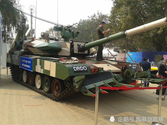 交付仪式也是葬礼:印度首批"阿琼"mk1a坦克服役,后边没了-腾讯新闻