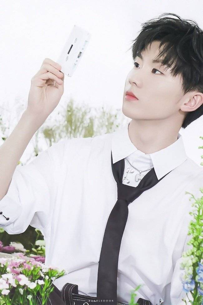 最新一期我就是演员演员马嘉祺以全场投票第一名的成绩晋级12强